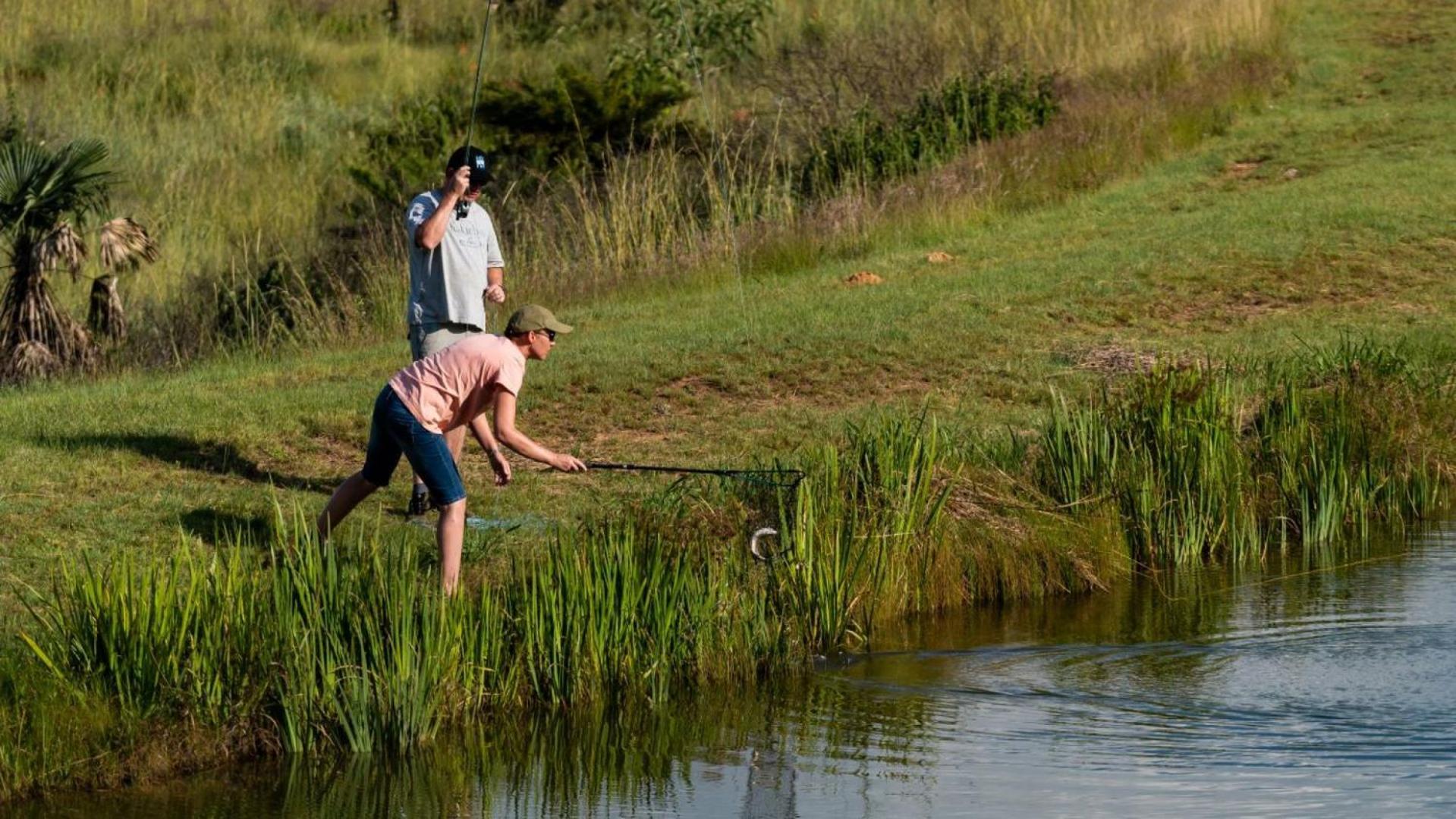 Gooderson Drakensberg Gardens Golf & Spa Resort Exterior foto